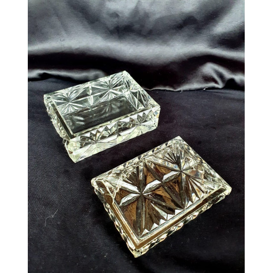 Czech crystal plate for butter or candy
