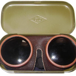 Pilotenbrille der sowjetischen Luftwaffe aus Leder mit Metallgehäuse. Militärschutzbrille der UdSSR