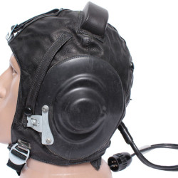 Casque de vol en cuir d'été de pilote soviétique