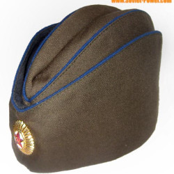 バッジ付きのソビエト国家安全保障帽子飼料キャップpilotka
